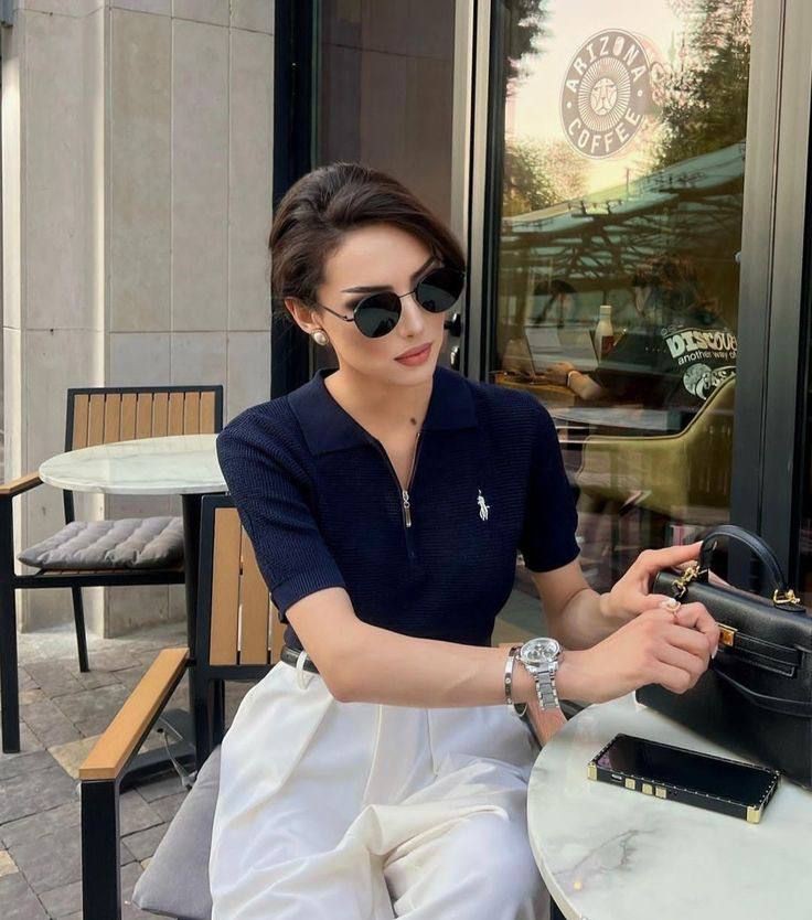 laylouthaa's tweet photo. ▪️يعجبني هذا النمط و هو نمطي اليومي 

 و يسمى #old_money أيضا #Quite_luxury 
أيضا #normecore https://t.co/g8ko7oeJIz