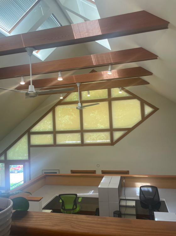 WorkCornerstone's tweet photo. Office spaces and loft spaces available in a quiet building with cool co-working folks makes for one good work day.

Ask us how to reserve a desk or loft space daily, weekly or monthly!

#CoWorkingInChapelHill
#ReasonableRates
#WifiIncluded https://t.co/VRWJRbUbmF