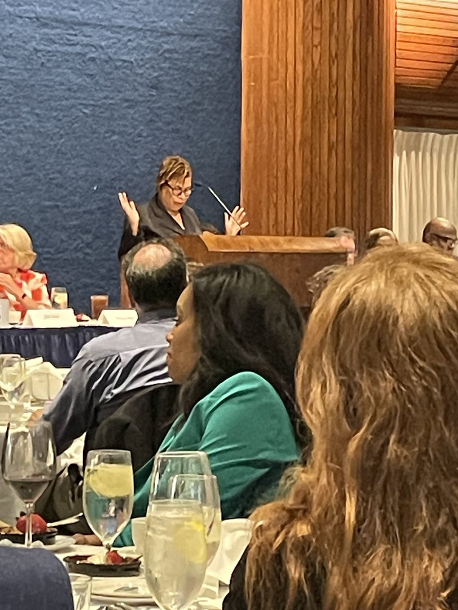 We love celebrating the best in journalism! <a href="/GrayDCnews/">Gray Media Washington News Bureau</a> <a href="/spj_tweets/">Society of Professional Journalists</a> <a href="/nappsack/">Timothy Knapp</a> #TheGoodSide