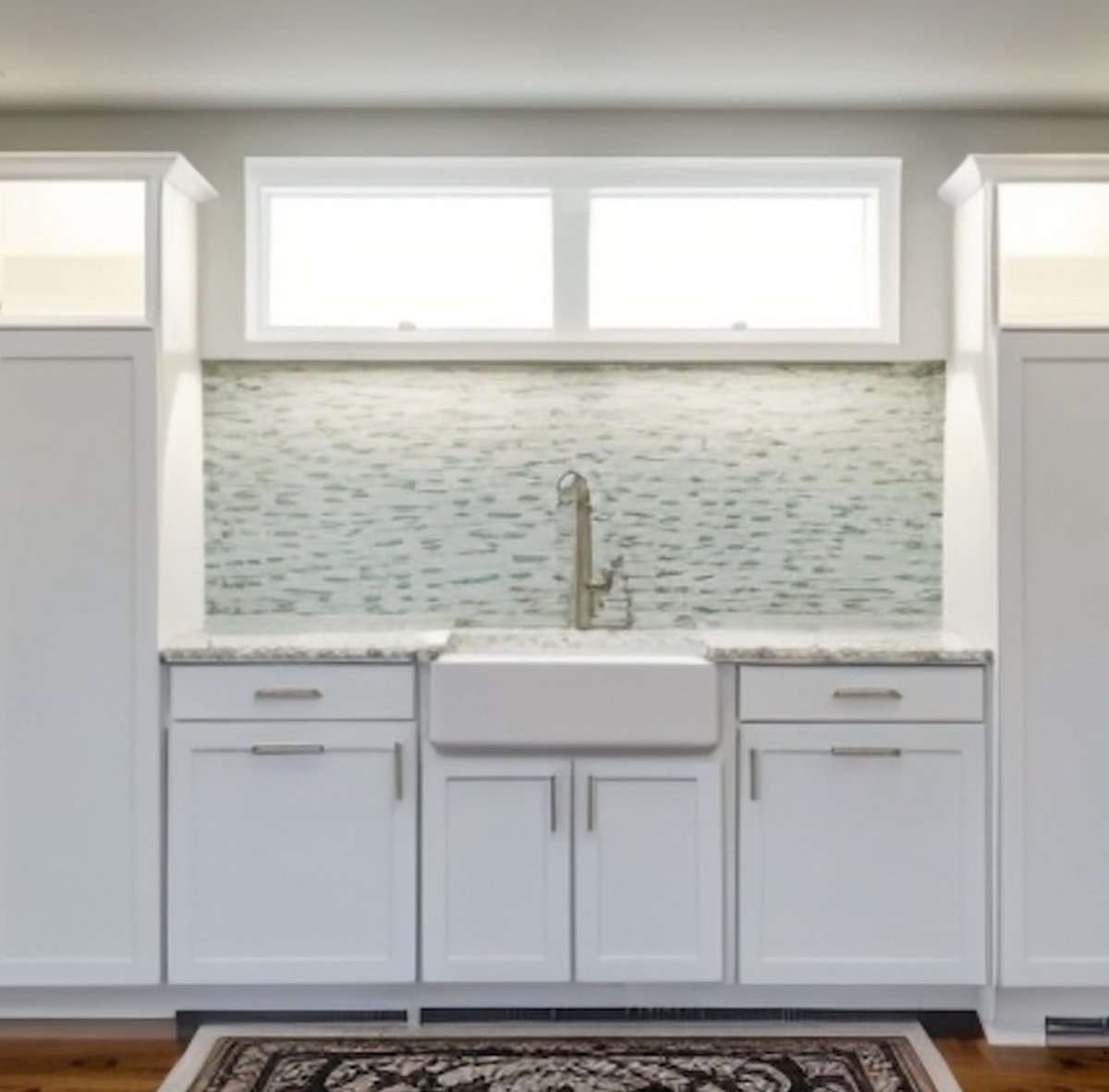 Thoughts on this wet bar setup for a finished basement?  Tons of space and functionality. 

#bar #finishedbasement #remodel