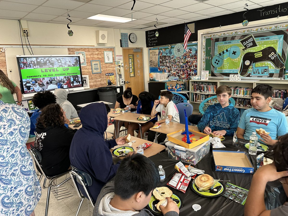 Bellport Middle School tweet media