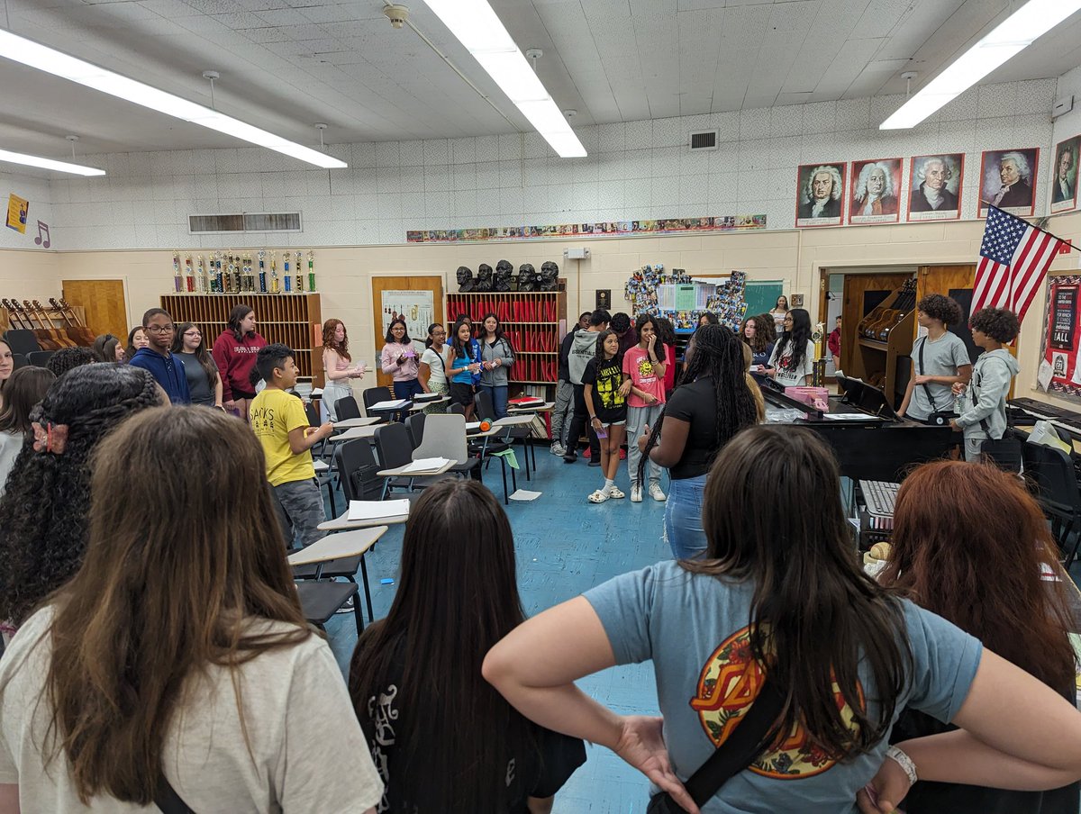 Mr. Murray tweet media