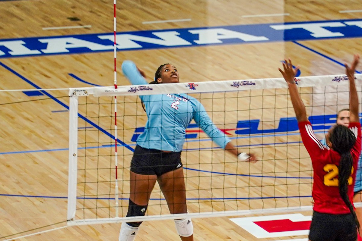 LA Tech Volleyball 🐶🏐 tweet media