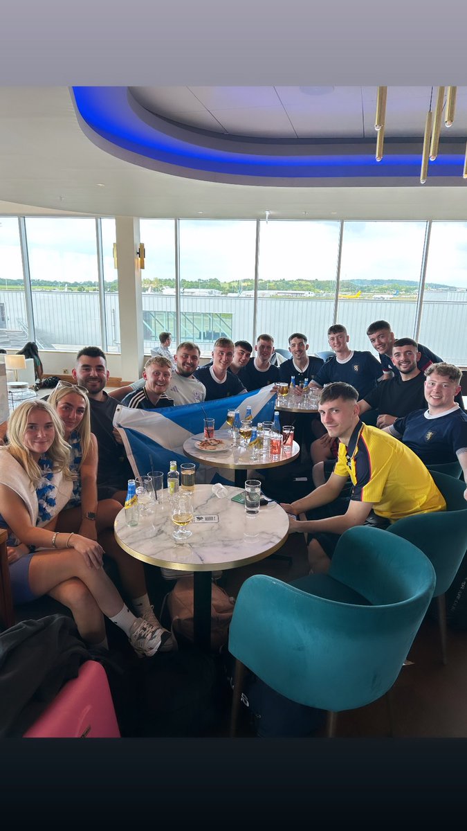 MsMccormickPE's tweet photo. MAPE take Germany 🏴󠁧󠁢󠁳󠁣󠁴󠁿🩵 https://t.co/qGOpFMzC7s