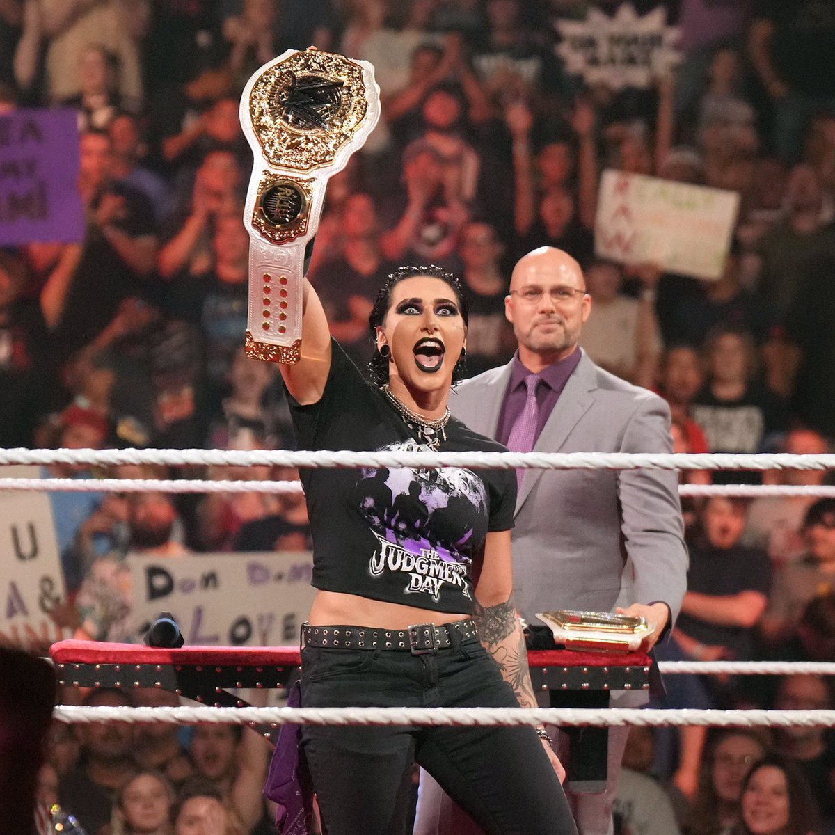USANetwork's tweet photo. 1 year ago, @RheaRipley_WWE was awarded the @WWE Women's World Championship, which replaced the WWE SmackDown Women's Championship! Rhea's reign lasted an incredible 379 days! #WWERaw https://t.co/8thanW6Aw0