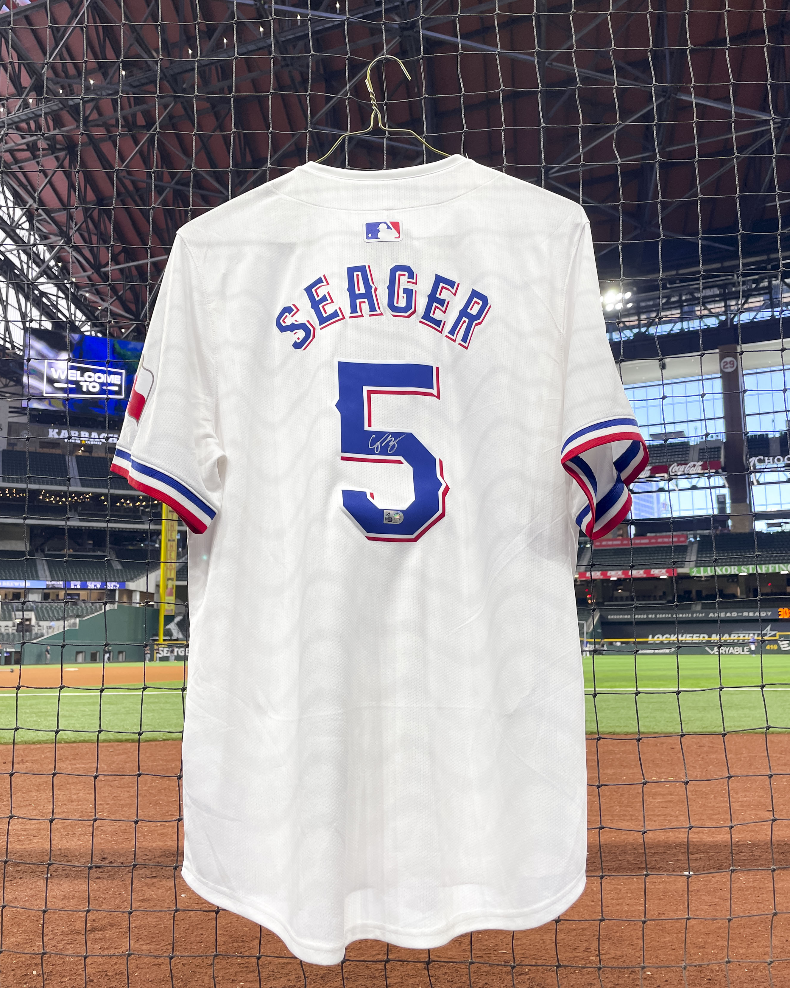 Texas Rangers on X Corey Seager signed jersey giveaway How to enter 1. Repost this post 2. Reply with your All Star ballot voting all Rangers. https t K50eJHiyHb https t XO3Rodh9PW X