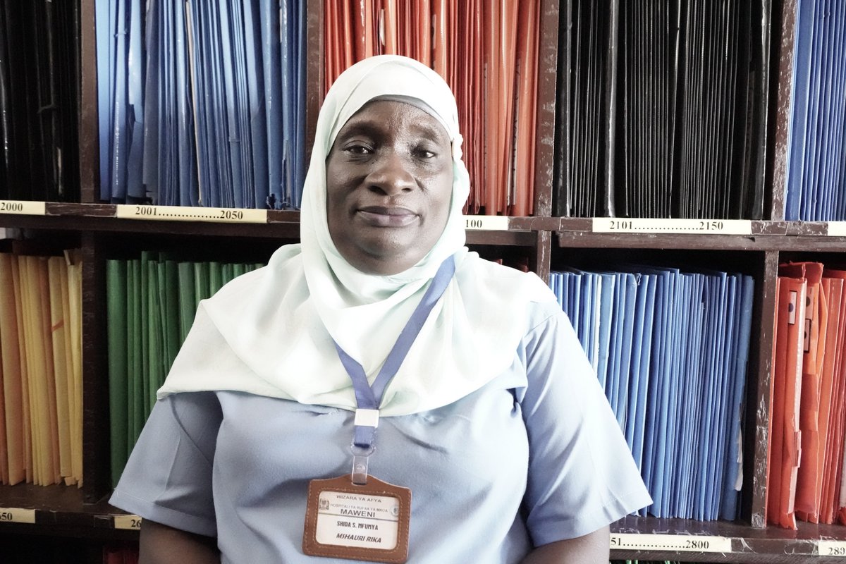 thpstz's tweet photo. Shida Mfunya, a Recipient of Care and Peer Educator at Maweni RRH- Kigoma,  says the innovative colour-coded filing system, supported by @thpstz  Afya Hatua project, has greatly improved the efficiency of service delivery to clients at the facility’s care and treatment clinic. https://t.co/AXIKf8iETZ