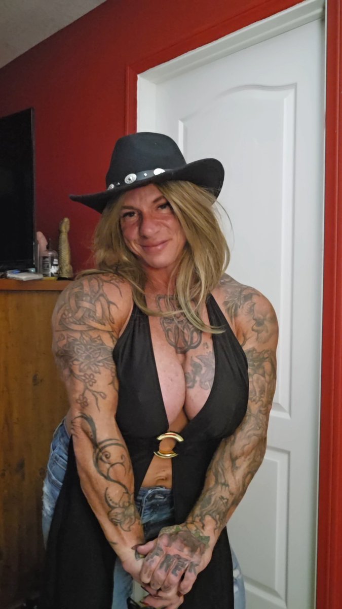 Brooke Diesel - Chicago Exxxotica Apr 8-13 (@brookediesel) on Twitter photo Just a few more days!!! Fantasy Night in Manhattan Jun 15. Come see us sexy strong ladies for drinks, live performances, mini sessions. Contact <a href="/TheVelvetRoe/">Velvet Roe</a> for entry details. You can contact me to prebook those sessions with me!! 💋💋💋 Just a few more days!!! Fantasy Night in Manhattan Jun 15. Come see us sexy strong ladies for drinks, live performances, mini sessions. Contact <a href="/TheVelvetRoe/">Velvet Roe</a> for entry details. You can contact me to prebook those sessions with me!! 💋💋💋