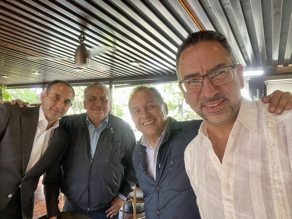 𝐉𝐚𝐯𝐢𝐞𝐫 𝐋𝐨𝐳𝐚𝐧𝐨 𝐀. tweet media