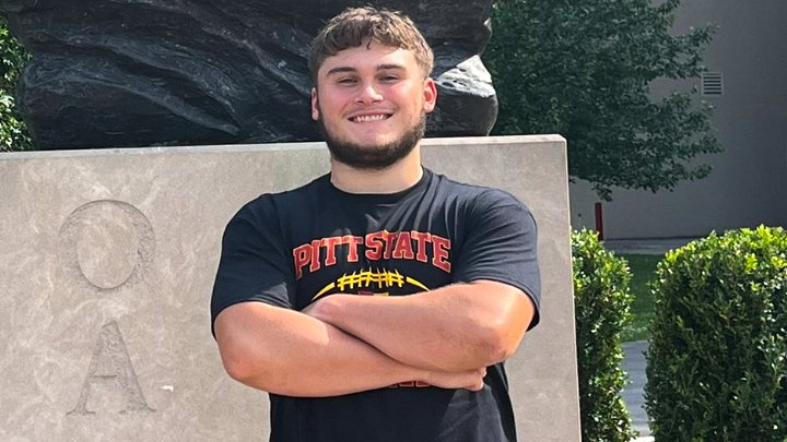 Six Star Football | PLUS+ (@sixstarfootball) on Twitter photo PITT STATE PROSPECT CAMPS I Several talented Offensive prospects make noise at Pitt State Camp
📈Six Star Football takes a look at several prospects who impressed💯
▪️STORY AT LINK ▶️ sixstarfootball.com/article/pitt-s…
<a href="/sam_frieze/">Sam Frieze</a> <a href="/TrippJackson9/">Tripp Jackson</a> <a href="/GrosdidierLogan/">Logan Grosdidier c/o 27</a> <a href="/Connor_Payne1/">Connor Payne</a> PITT STATE PROSPECT CAMPS I Several talented Offensive prospects make noise at Pitt State Camp
📈Six Star Football takes a look at several prospects who impressed💯
▪️STORY AT LINK ▶️ sixstarfootball.com/article/pitt-s…
<a href="/sam_frieze/">Sam Frieze</a> <a href="/TrippJackson9/">Tripp Jackson</a> <a href="/GrosdidierLogan/">Logan Grosdidier c/o 27</a> <a href="/Connor_Payne1/">Connor Payne</a>