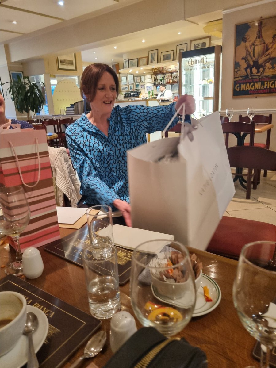 Alison Stevens π (@alisons44517243) on Twitter photo HoN Retirement farewell to Julie wishing her well for her next exciting chapter xx <a href="/FHFT/">FRANCISCO FIGUEROA T</a> <a href="/SzewczykAlison/">Alison Szewczyk</a> <a href="/TraceyCoulson14/">Tracey Coulson</a> <a href="/sburfie/">Sharon π</a> <a href="/Karincannons/">Karin Cannons</a> HoN Retirement farewell to Julie wishing her well for her next exciting chapter xx <a href="/FHFT/">FRANCISCO FIGUEROA T</a> <a href="/SzewczykAlison/">Alison Szewczyk</a> <a href="/TraceyCoulson14/">Tracey Coulson</a> <a href="/sburfie/">Sharon π</a> <a href="/Karincannons/">Karin Cannons</a>