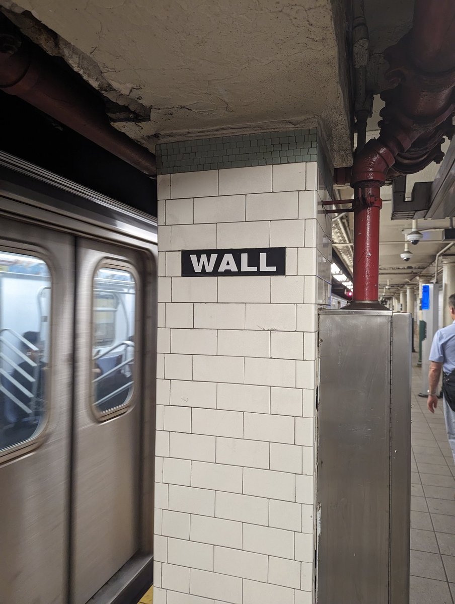 I knew Americans are often obtuse but did this really require labelling?