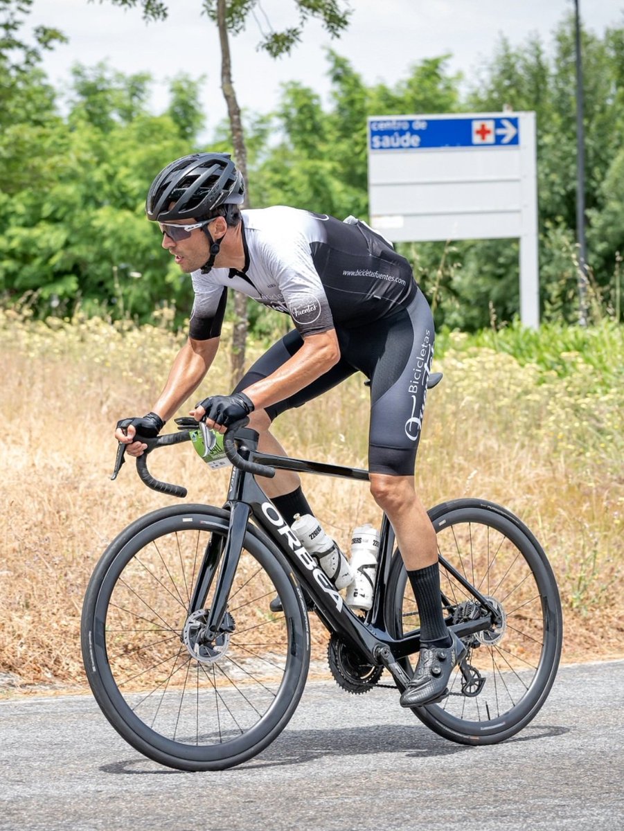 AlberBejarano's tweet photo. Gran Fondo Sao Mamede 2024 - Marvao 🇵🇹

Muchos años después volvimos a Portugal para correr, se me habia olvidado lo rápido que se va allí y la tensión continua que no te deja relajarte en ningun momento, finalizando en 8° lugar y 4° Master30. https://t.co/xbNnryok8K