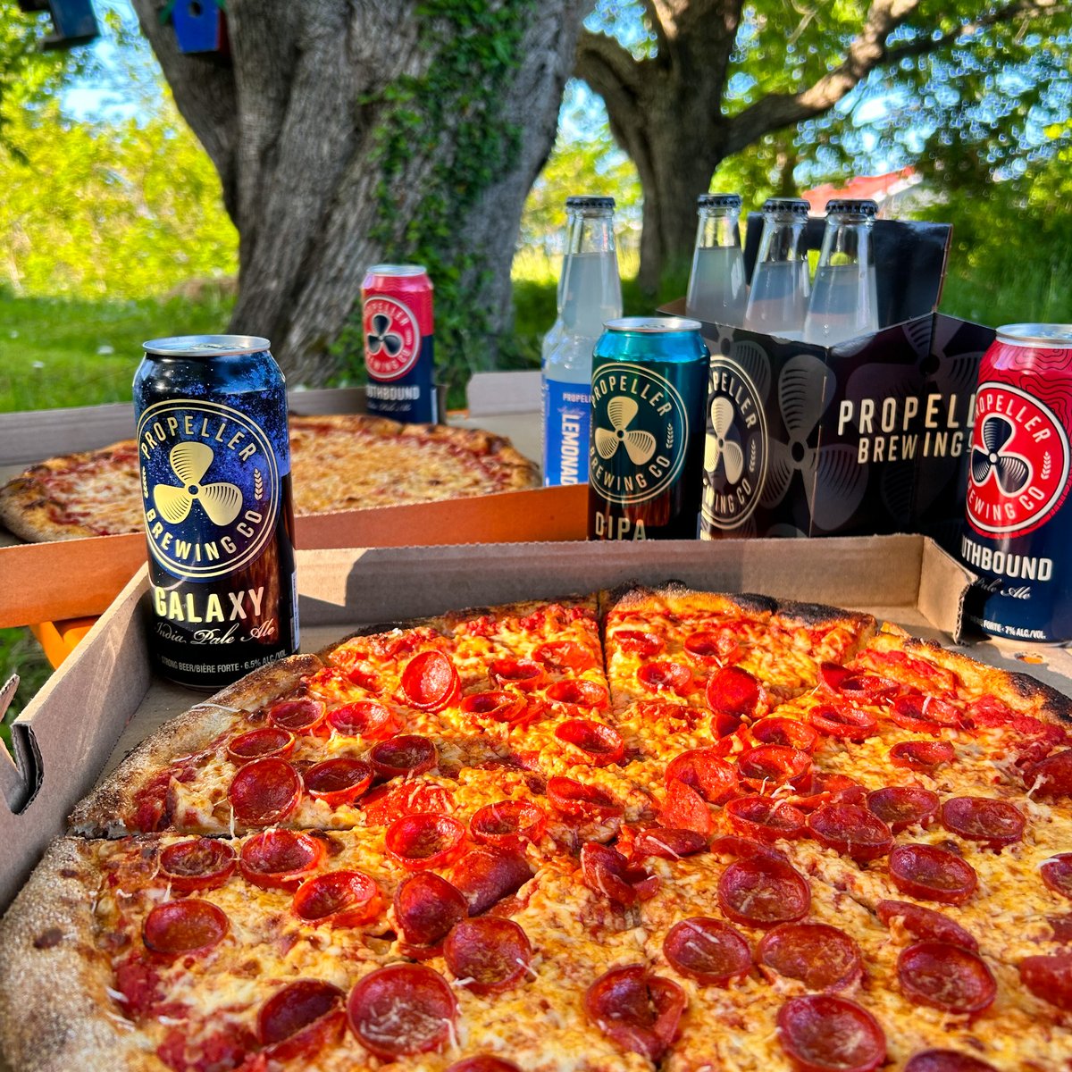 PropellerBeer's tweet photo. The Perfect Relationship Doesnโt Exiโฆโฆ๐ย
Gather your buds, grab a slice, and crack open a cold Propeller.
ย
#DrinkPropeller #HalifaxNS #BeachBeer #PropellerNS ย #CraftBeerNS https://t.co/2IIlzT9elR