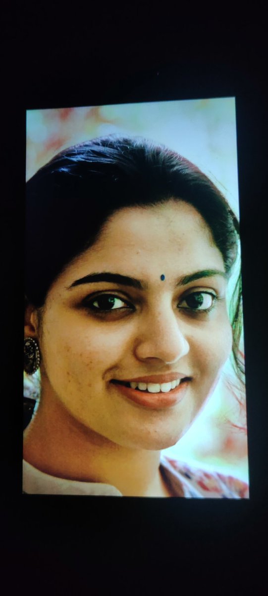 Ufff ചേച്ചിപ്പെണ്ണ് എല്ലാം കറന്ന്നെടുത്തു.. 🥵