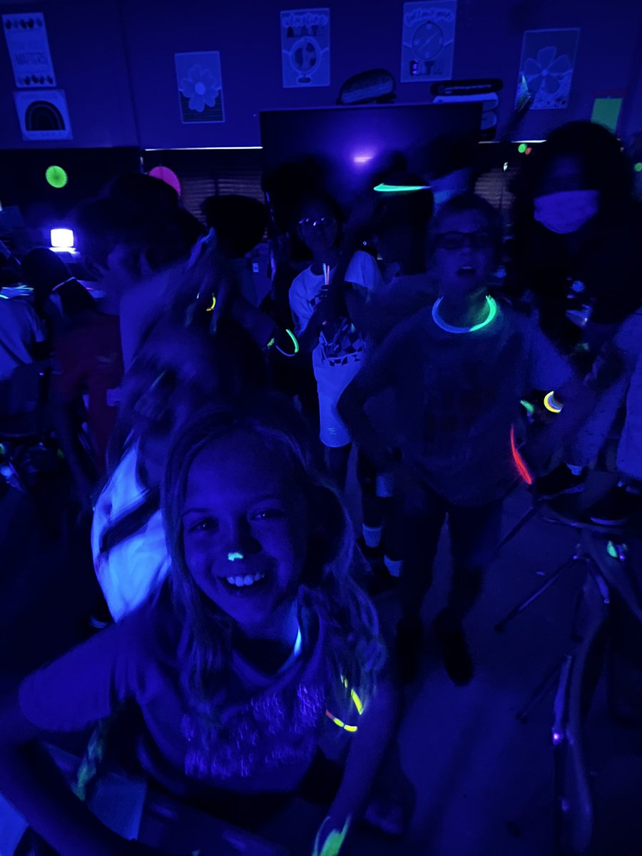 Nicole Schofer tweet media