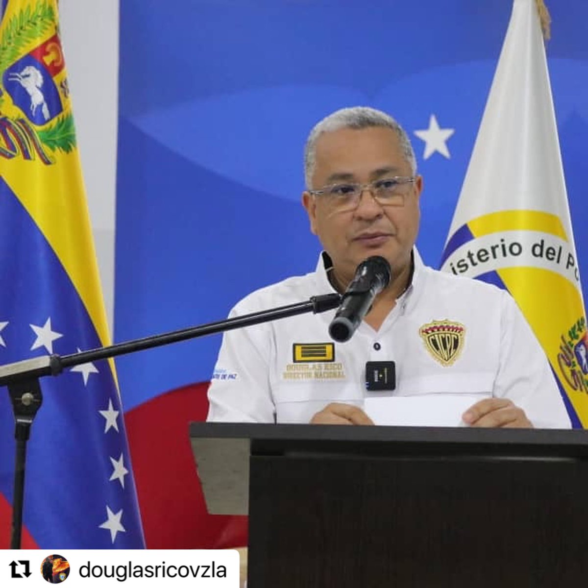 DouglasRicoVzla's tweet image. La supervisión de las líneas estratégicas por parte de jefes y coordinadores, permitirá un trabajo pulcro y lleno de profesionalismo, como siempre ha caracterizado a la policía científica en más de 60 años, garantizando la seguridad en el país #Cicpc #CreemosEnNuestraGente