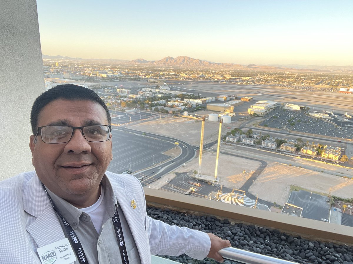 YouKnowMahmood's tweet photo. The time has come to head back to the #GemState. The past few days has been full of learning, socializing, relaxing, and most importantly, laughing. Thank you to all involved in making the @NAADDevelopment Convention a true success. #NACDA24 #NAADD24 https://t.co/iqPhw511o0