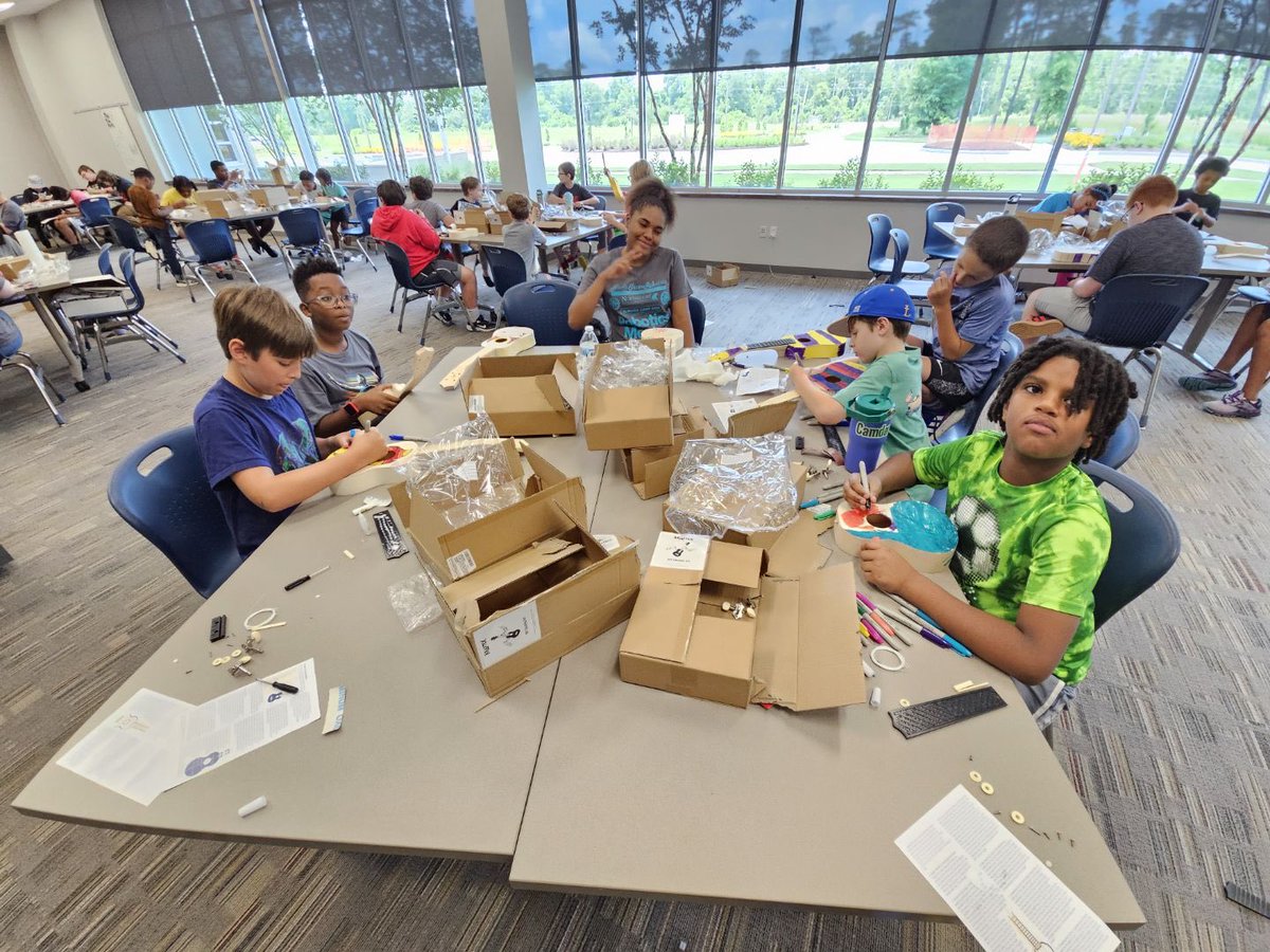 NTCCgators's tweet image. Thank you, @Chevron, for sponsoring the Northshore Robotics Camp at our Lacombe Campus this week! The kids have learned so much about STEM and NTCC! 🚀🤖 #BuildingFutures🐊 #STEM #RoboticsCamp #NTCC #CommunitySupport