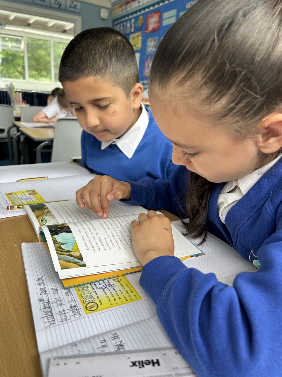 MrsWard49's tweet photo. #3EC are REMARKABLE listeners! They tracked Miss Chadney and listened carefully to the next chapter of our new book ‘The Adventures of Odysseus’ 🤩📚@Lea_Forest_HT @lea_forest_aet @LFP_DHT_MrW @BirminghamEdu @MissEChadney #HughLupton https://t.co/JhNuHZW4Nk