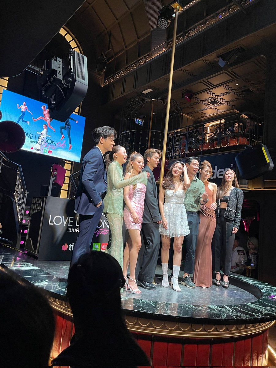 ma_du_kan_'s tweet photo. ม๊ะ !!ดูซีรีส์กัน เรื่อง LOVE LESSON 010 
รับชมตอนแรก ก็สนุกมาก คอมเมดี้ แฟนตาซี รับประกันความฮา 
มี 8 ตอน ชมได้ทาง ช่องวัน 31  พ – พฤ 20:30 น. ย้อนหลัง แบบ UNCUT ทาง oneD 

#LoveLesson010Ep1 #LoveLesson010 #แบบฝึกรักไม่รู้ล้ม #oneDoriginal #one31 #oneD
#ม๊ะดูกัน #ม๊ะดูซีรีส์กัน https://t.co/KvJpEASBjj