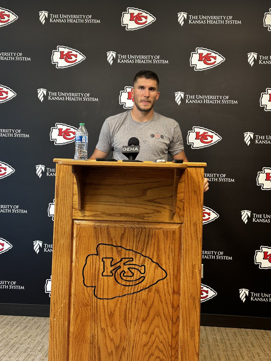 aaronladdtv's tweet photo. #Chiefs Justin Watson: “The ring ceremony tomorrow, that’ll be the last time we talk about or think about last season…” https://t.co/UqccorIGQM
