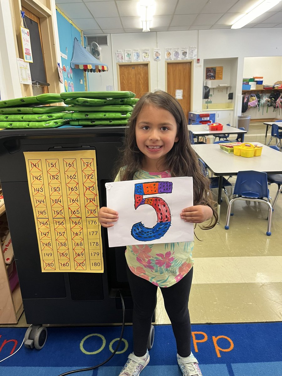 Lisa Davis tweet media