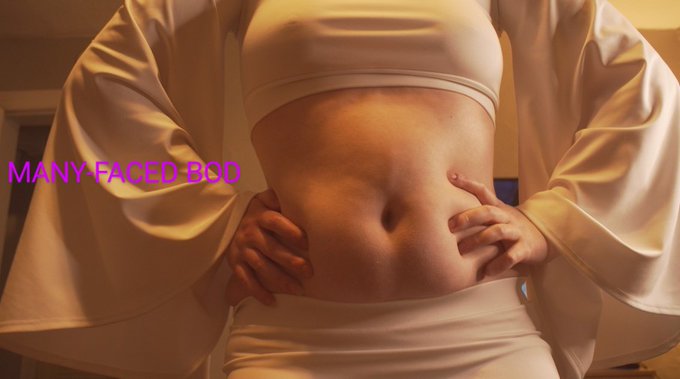 Filmed some spicy custom videos last night. Who's gonna order the next one? https://t.co/tiCQIQ3vxD<a href="/tag/redhead"class="tags"><span>#redhead</span></a><a href="/tag/belly"class="tags"><span>#belly</span></a><a href="/tag/stuffed"class="tags"><span>#stuffed</span></a>