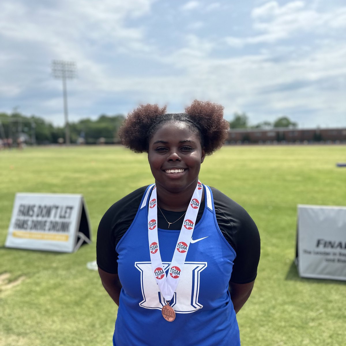 💪🏿 Congratulations to junior Erica McGary! She has been named to the <a href="/memphisnews/">Commercial Appeal</a> All-Metro track team as the top female thrower in the Memphis area for both shot put and discus. Way to go, Erica!