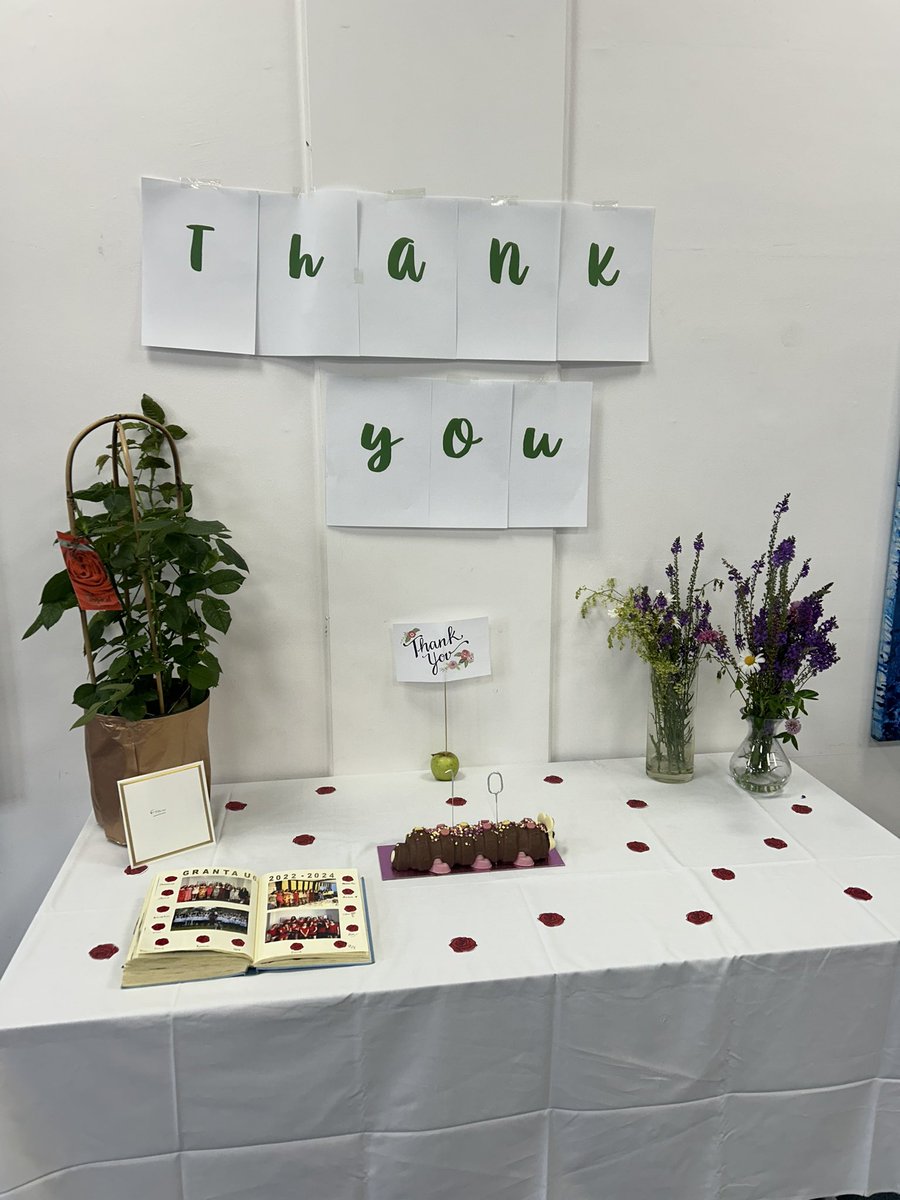 Wishing our Frau Williams a fantastic retirement. We are incredibly grateful for all you have done for us!!! 🥰🫶🏼🌹