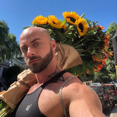 #NewProfilePic https://t.co/4WxNPxOyAw