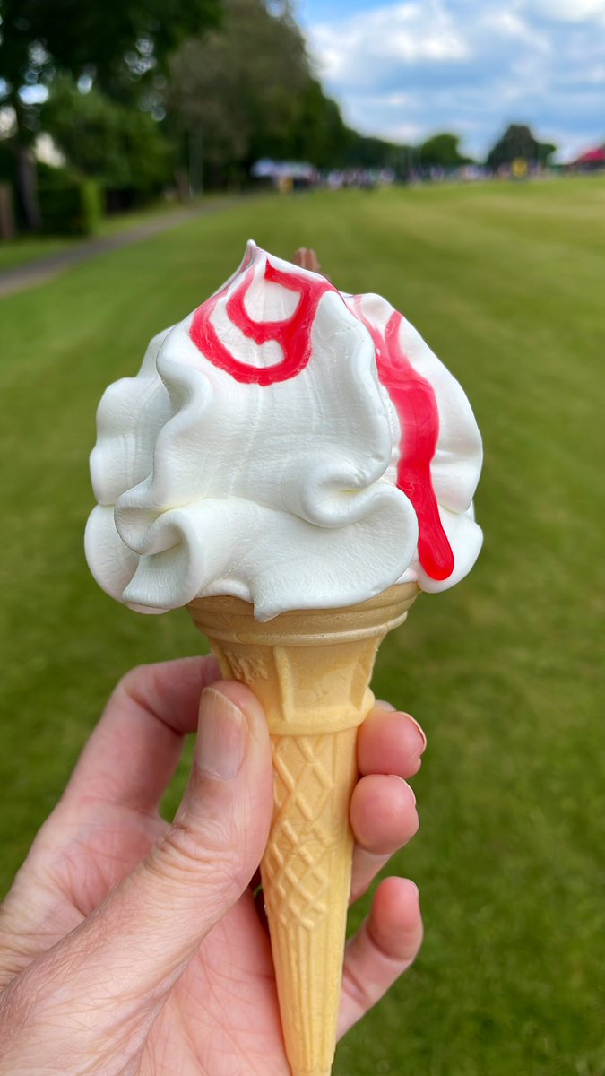 Bravo and thank you to our incredible Sports Department <a href="/QASCaversham/">Queen Anne's School</a> for an amazing Sports Day 2024: records tumbled, inter-charter competition was strong and a great time was had by all! #SportsDay #IceCream <a href="/qas_sport/">Sport at Queen Anne's School</a> #StrongSpirits