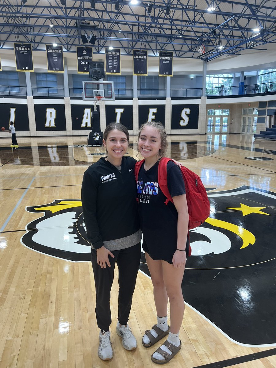 ava mitchell tweet media