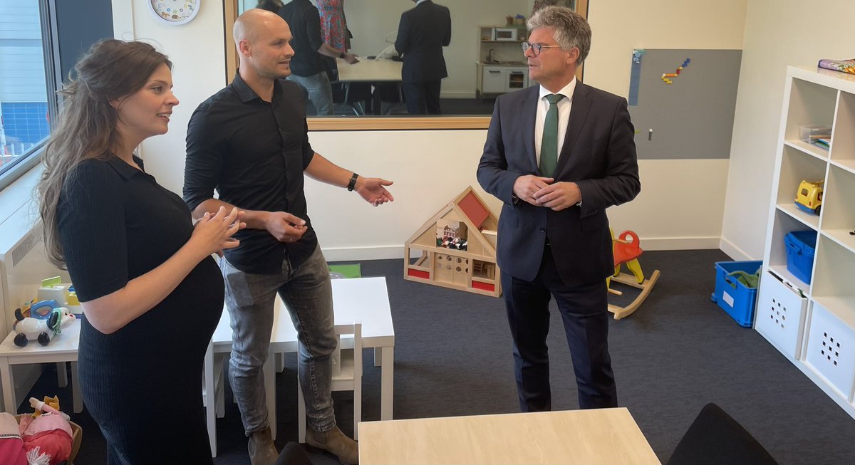 CvdK Hans Oosters dankt de medewerkers van de Raad voor de Kinderbescherming voor de goede, inhoudelijke gesprekken tijdens het werkbezoek vandaag.