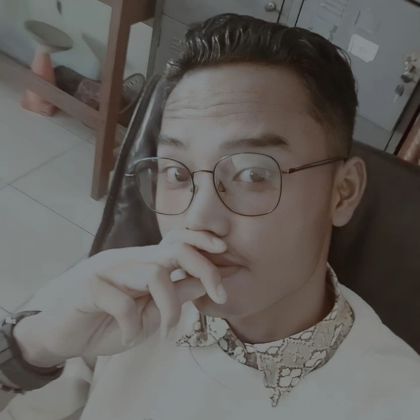 AddHartono's tweet photo. Needfriend#FotoProfilBaru https://t.co/qVNODzCMsd