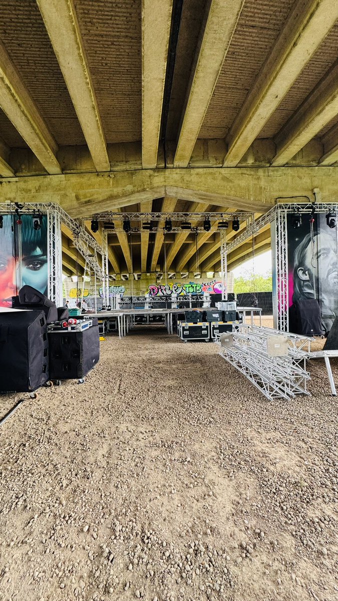 UNDER X MAMBO BUILD - DAY 1 ☑️ 

3 Days till we meet under the bridge. ⛩️🙌🏼

🎟️ Tickets on Final Release at under.events 

<a href="/Mamboibiza/">Cafe Mambo Ibiza</a>