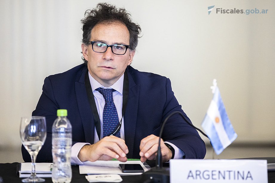 📌Se lleva adelante la Comisión Técnica de la XXXV Reunión Especializada de Ministerios Públicos del Mercosur – @REMPM 2024 en Paraguay.

<a href="/SolernoDiego/">Diego Solerno</a> participa de las mesas de trabajo sobre Crimen Organizado Transnacional, Normativas Prioritarias de la REMPM y Derechos Humanos.