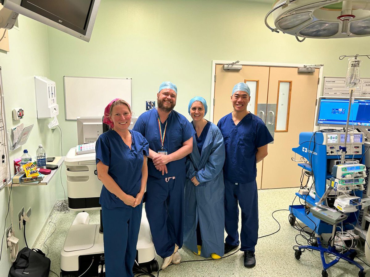 SurgeryHPB's tweet image. From sim to our first #Robotic #Hernia operations. Over the moon with the process thanks to @CMRSurgical Kate and Herman for the fantastic training and support. Great working with @StellaSmithSurg to set up a Robotic Hernia practice @MFT_MRI and thanks to Doug Speake (legend)