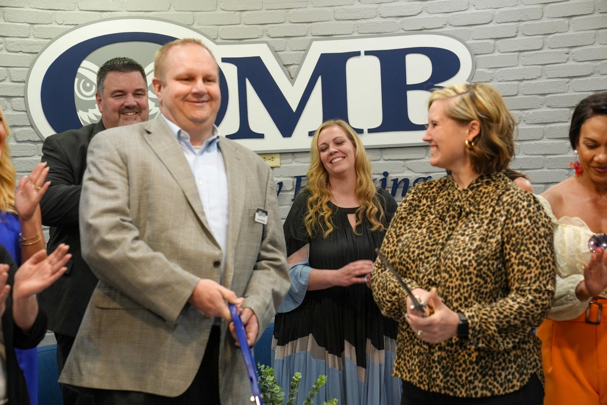 StarboardKC's tweet image. Congratulations to the incredible team at @OMBbank  for their ribbon-cutting celebration with the @LenexaChamber! 🙌 

We are thrilled to celebrate and connect with such amazing individuals as part of these events. Check out some photos from the ribbon-cutting below. ⬇