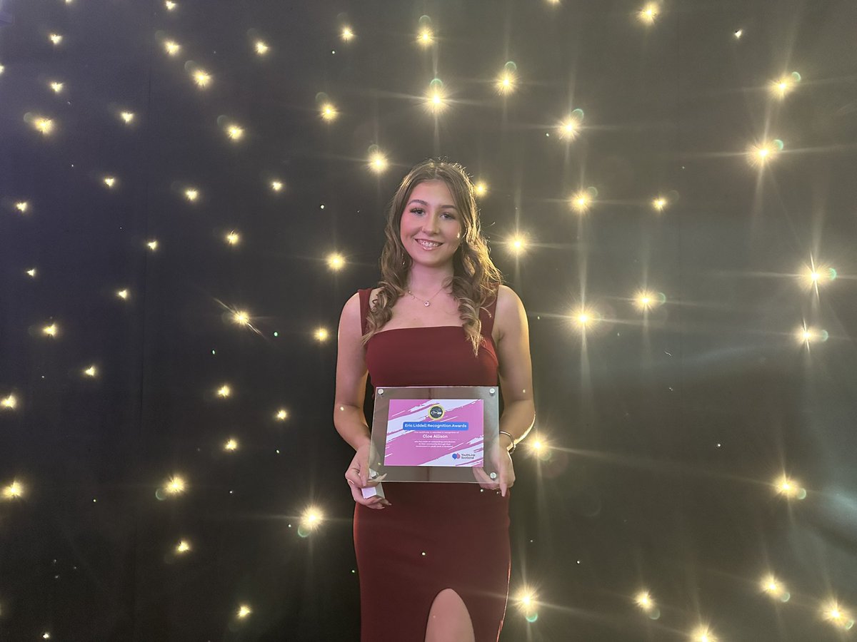 YOUTHWORKDG's tweet photo. A massive well done to our very own Cloe Allison former vice chair of @YouthCouncilDG who has just been recognised with the Eric Liddle Award at tonights @YouthLinkScot national youth work awards for her volunteering &amp; activism to make a difference for all young people #YLSAwards https://t.co/NPqBVXlU3K