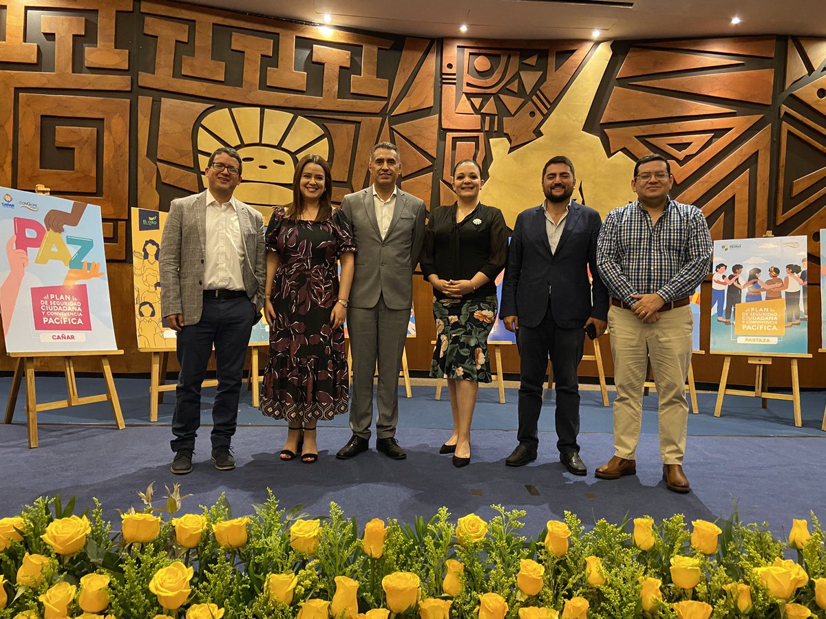 Seguridad ciudadana 👏🏽 🤗

10 provincias 🇪🇨 cuentan ya con sus planes de seguridad ciudadana y convivencia pacífica.

El reto está en su implementación ahora. 💰 La voluntad política de las Prefecturas ya existe. 🫡

Que vengan mejores días para mi patria ☮️