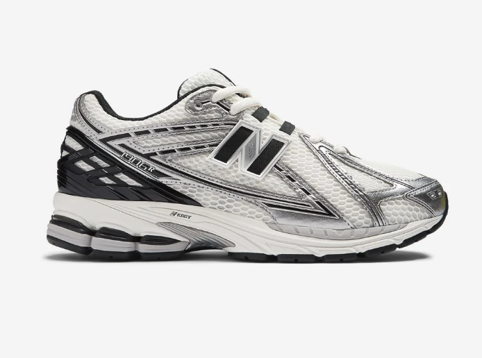 SOLELINKS's tweet photo. Ad: Dropped via SNS
New Balance 1906R ’Silver Metallic’
=> https://t.co/5NII3zLuBf https://t.co/ybUck0yoyu