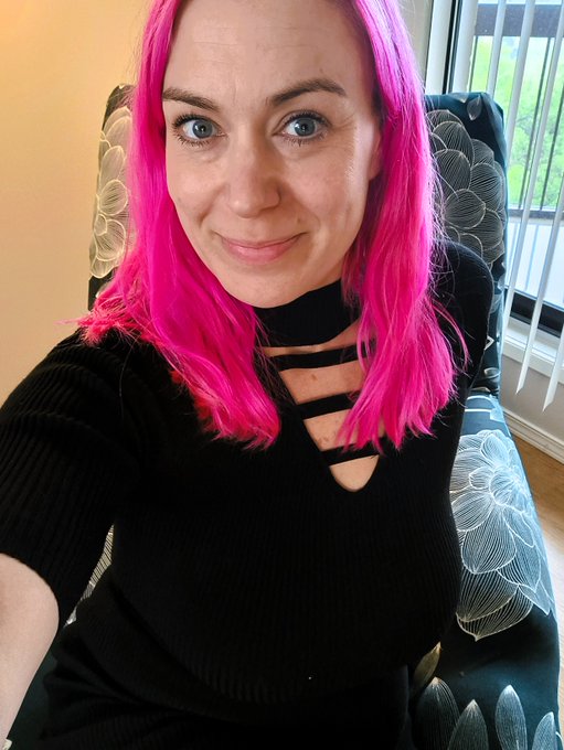 Just a very horny girl, looking for a very good boy, who wants to cum for me 😈  https://t.co/9M0ARZvjVH<a href="/tag/feet"class="tags"><span>#feet</span></a><a href="/tag/feetpicsforsale"class="tags"><span>#feetpicsforsale</span></a><a href="/tag/feetseller"class="tags"><span>#feetseller</span></a>