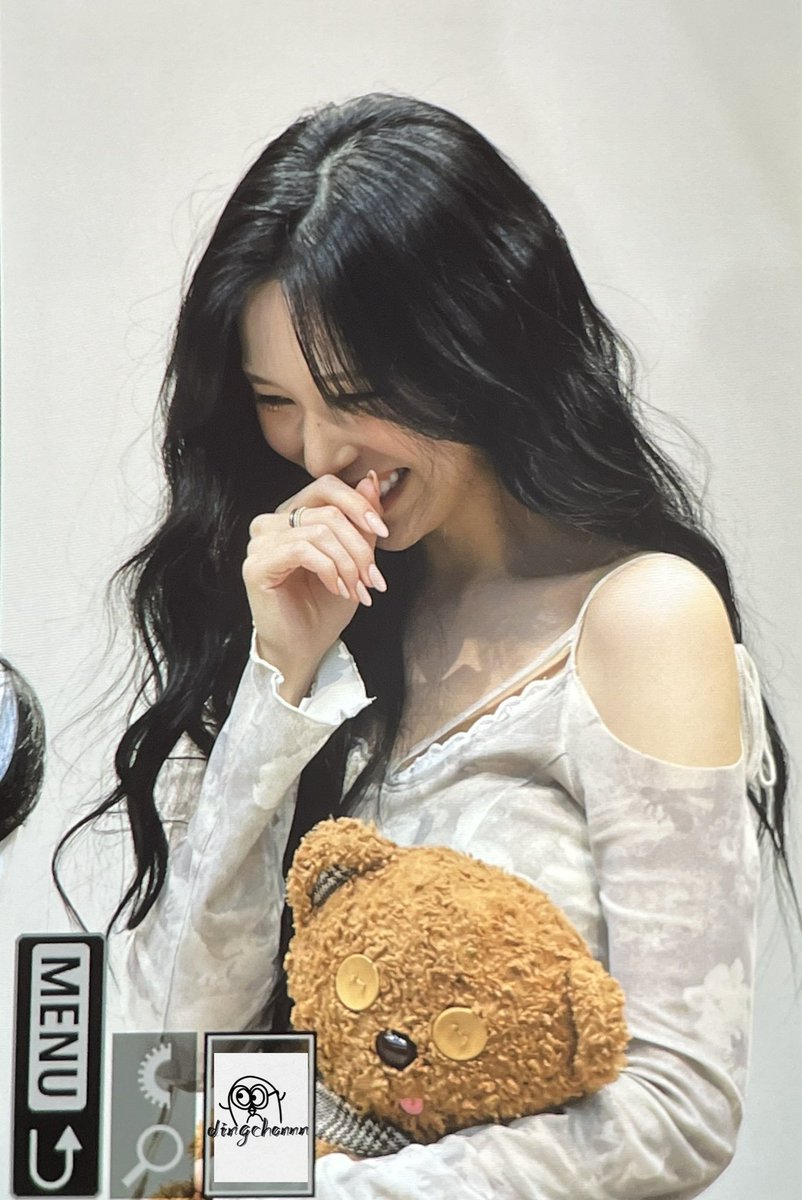 shy mina