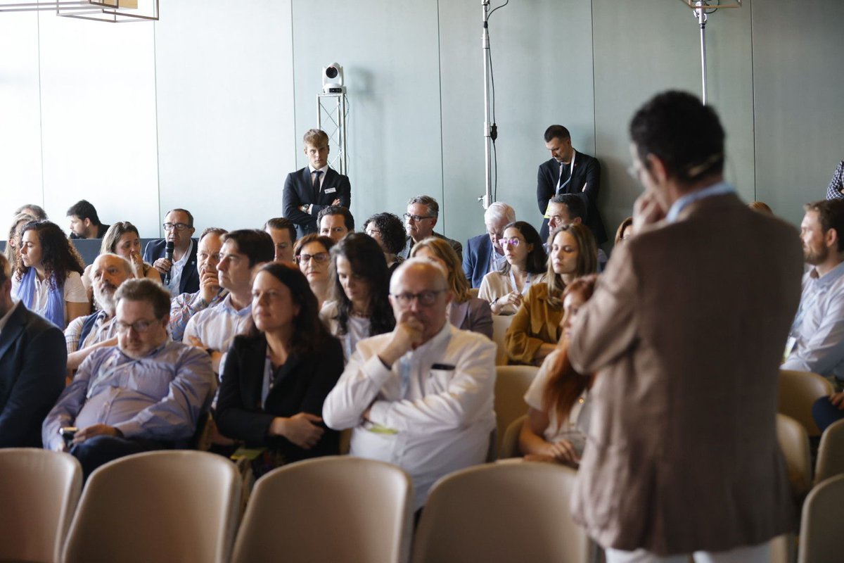 SEMG 🩺 #OrgullososDeEstarALaCabecera👩‍⚕️👨‍⚕️ tweet media