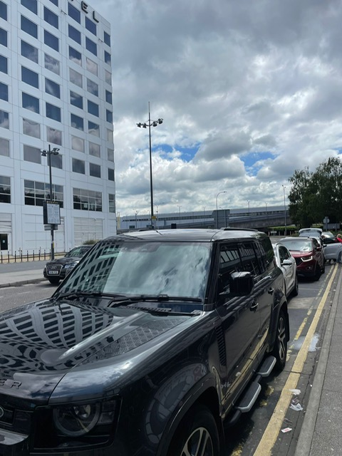 LogisticsSecur2's tweet photo. L&amp;S proudly offering a complimentary driver service to UK Veterans. #veterans #veteransupport #veteransday #vipdriverservice
https://t.co/drhuiaqrEz https://t.co/SdANVLgCXg