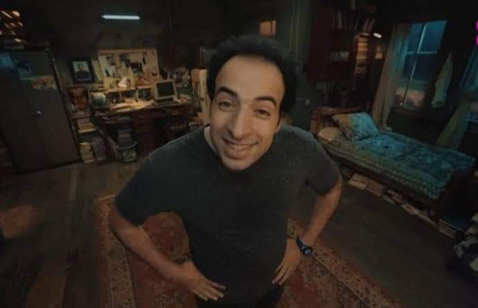 خليك فاكر المرتب اللي انت قبضته ده لقبل العيد وللعيد ولبعد العيد

فهمت ولا اعيد.!😅