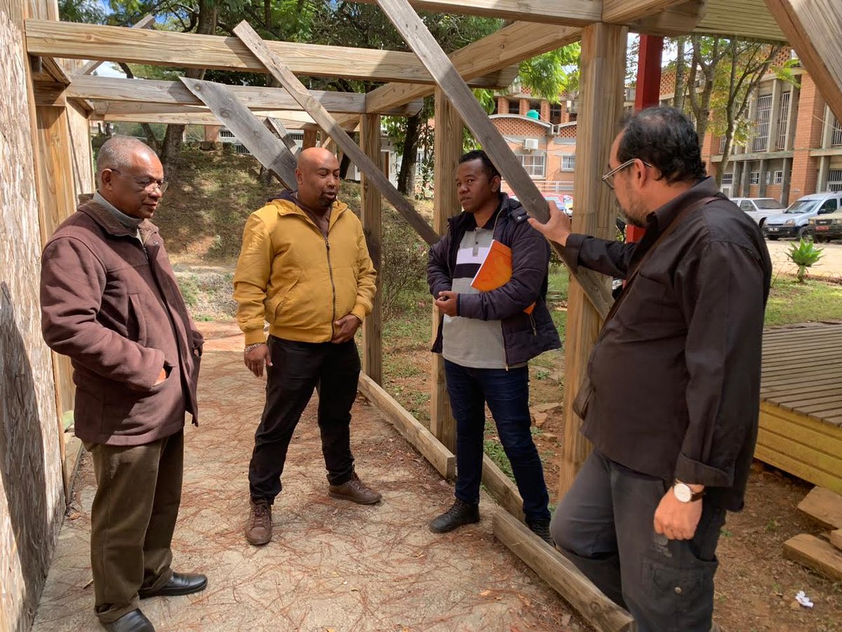 Students in the Bachelor's degree in Wood Production and Construction, participated in a #Bamboo Workshop from May 28 to 31, 2024. Special thanks to the contributors who enriched this workshop, leaded by Sandrine Raveloson, Architect, and the #hepssa <a href="/ProjectForestia/">ForesTIA / ESSA-Forêts</a> <a href="/RAEngGlobal/">RAEngGlobal</a>