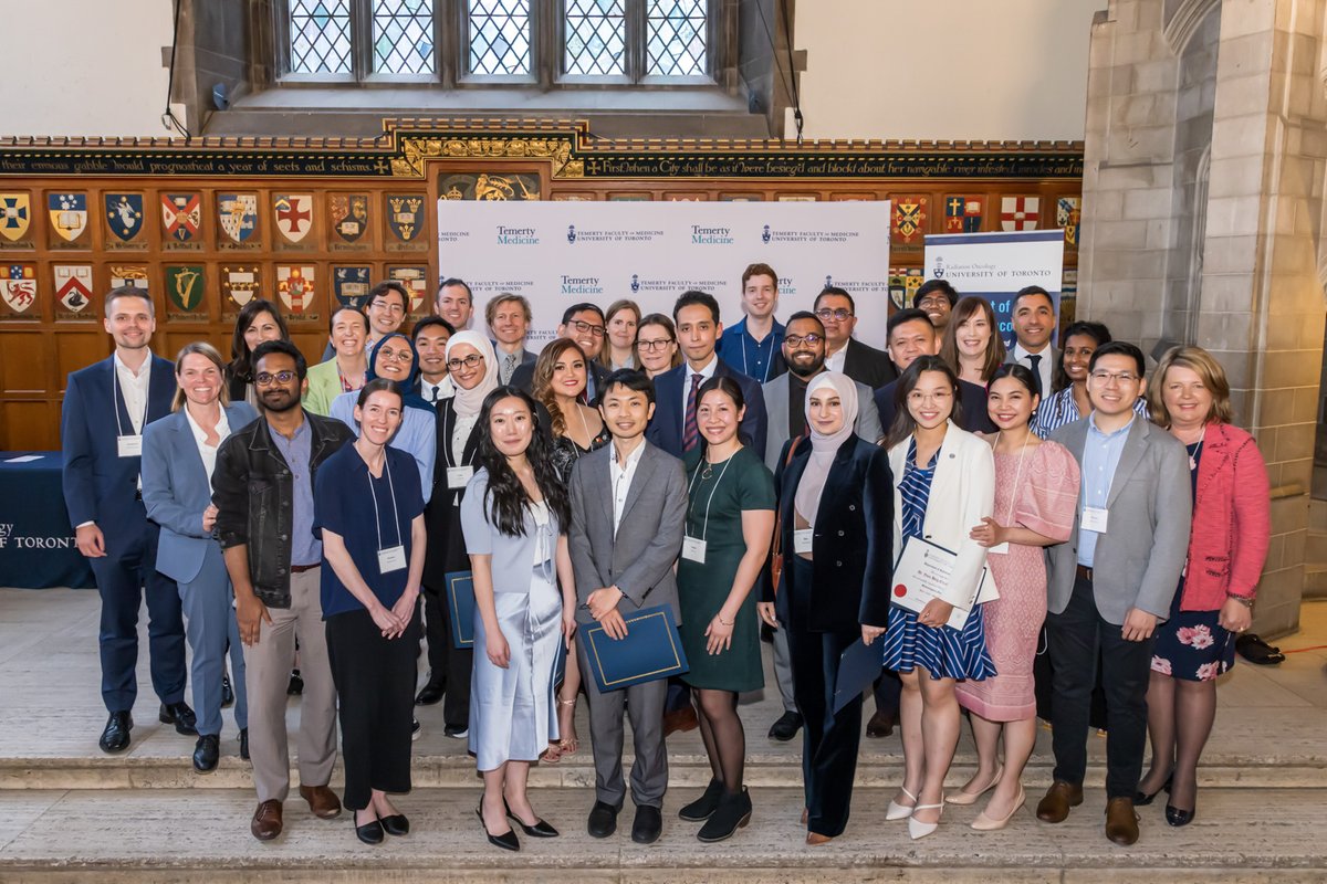 UofTDRO's tweet photo. 🎓Hats off to our @UofTDRO Class of 2024 Post-Graduate Trainees for their outstanding achievements and hard work! We know you'll make a positive impact on the world. #UofTGrad24
🎉Explore the list of graduands and award winners: https://t.co/Hp9FVxXiER
@ldawsonmd https://t.co/HhVn3eGN99