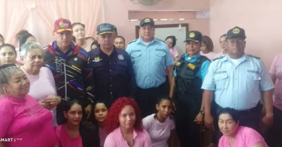 SSC_BOLIVAR's tweet photo. Seguridad Ciudadana y la #PEB  cumpliendo orientaciones de @amarcanopsuv  realizaron una inspección al Centro de Detención Preventivo Ramón Eduardo Vizcaíno, #SanFelix  en el marco de las acciones preventivas en los Centros de Recuclusión del estado  #Bolívar https://t.co/uUVywFAmJa